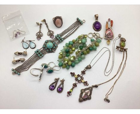 An Assortment of "925" and Other Jewellery, to include harlequin set cross pendant, shell inlaid dress ring, marcasite set dr