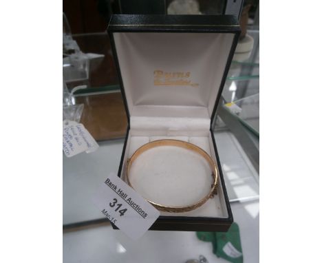 ladies rolled gold bangle
