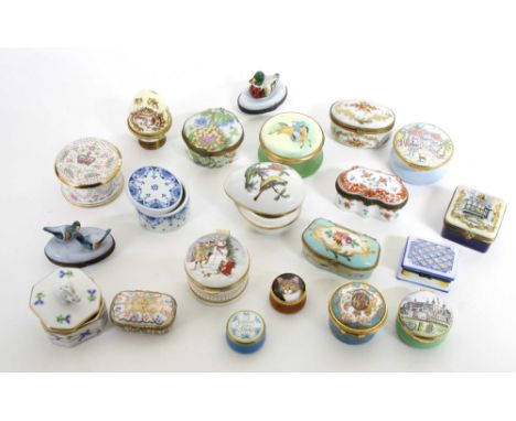 Collection of enamel and porcelain trinket boxes, including English and Continental examples (21)