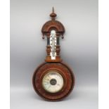 Barometer, Josef Rodenstock Berlin, 19. Jahrhundert, Holz geschnitzt, 39,5 x 18 x 5 cm.
