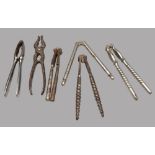 6 antike Nussknacker, Eisen, l 14 cm.
