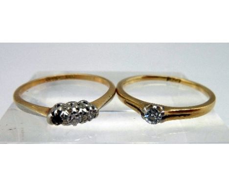Two 18ct gold and diamond rings, one lacking one stone, weight 4g