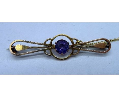 A 9ct gold and amethyst brooch, weight 2.8g