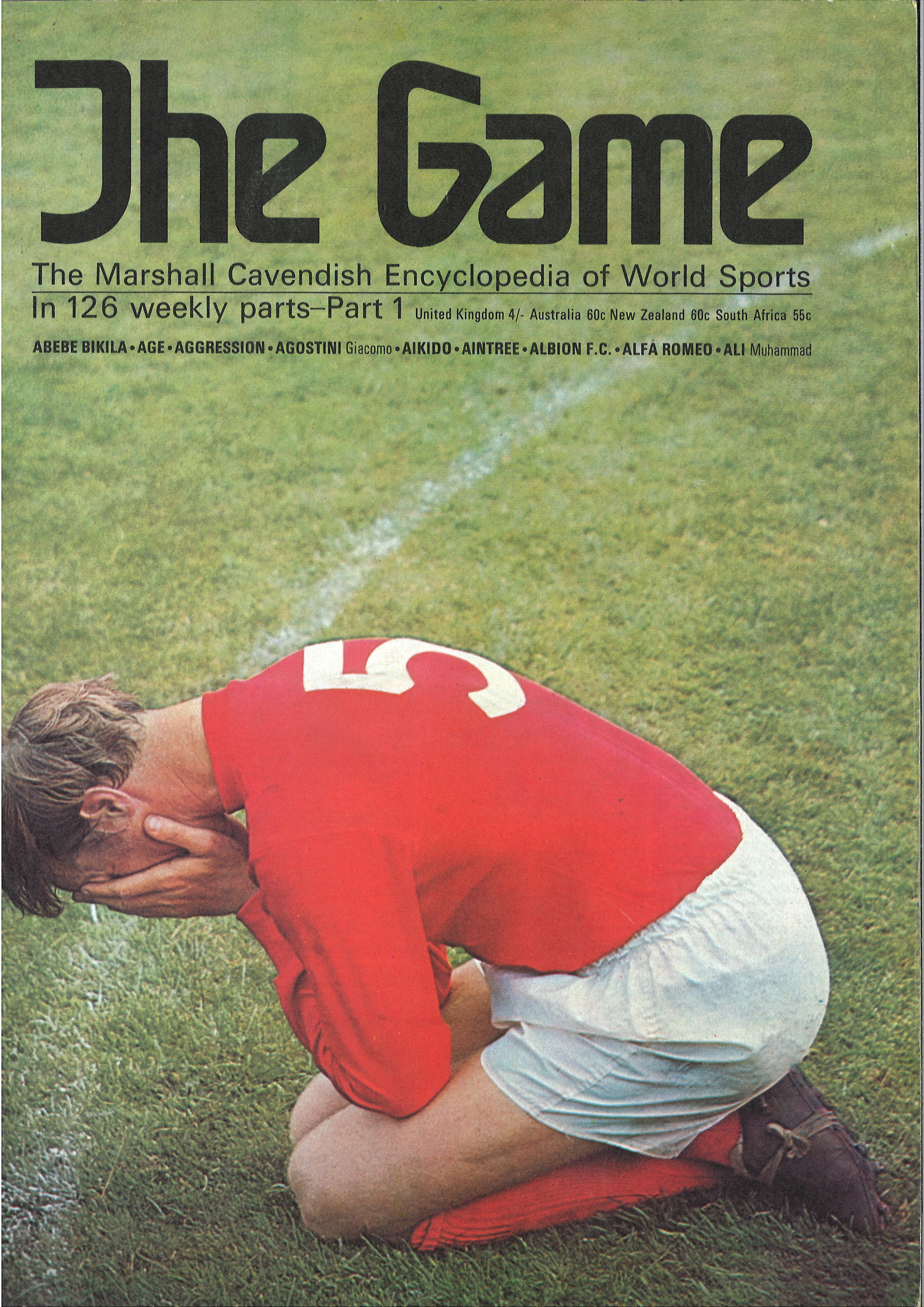 Football vintage magazine collection includes 5 magazine such as