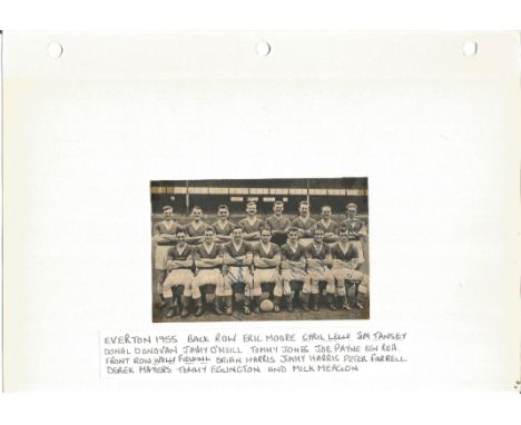 Football team signed vintage magazine photos. Leeds Utd 1956 7x3 b/w vintage newspaper photo signed by Jack Charlton, Jimmy D