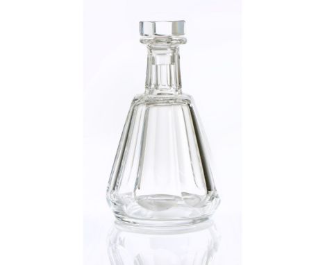 A decanterFranceBACCARAT faceted  crystal, Talleyrand model from 1933Marked(in very good condition)Alt.: 22 cm