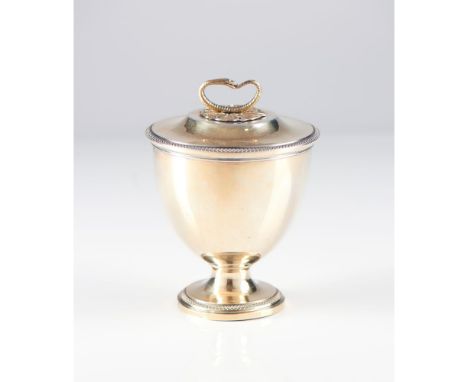 A sugar bowlFrench gilt silverMaker L.R. RUCHMANN, of oval shape resting on a pedestal of bands frieze on an engine turned gr
