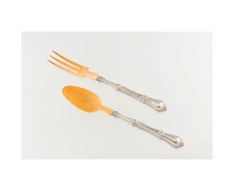 French silverMaker Hippolyte THOMAS, comprising of spoon and fork of rococo handles with fileting, acanthus, flowers and othe