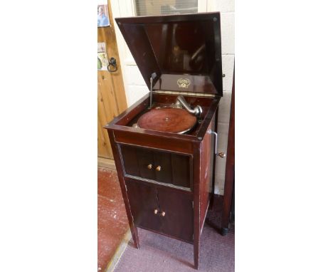 Columbia Grafonola cabinet gramophone by Wilson Peck of Sheffield &amp; Nottingham