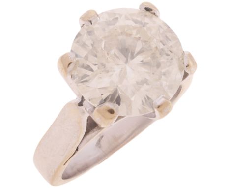 A 5.04 Carat Single Stone Diamond Ring, set with a modern round brilliant-cut natural diamond of 5.04 carats, in 6-claw setti