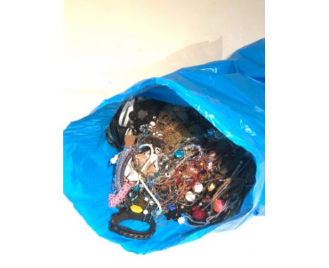 10 kg bag of mixed unsorted costume jewellery