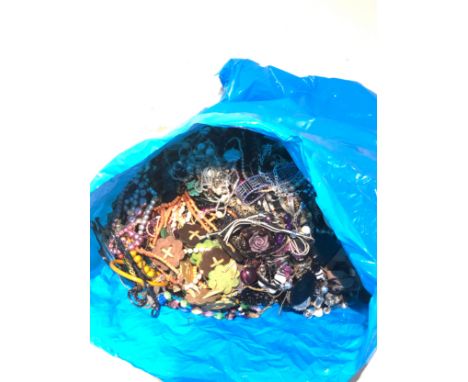 10 kg bag of mixed unsorted  costume jewellery