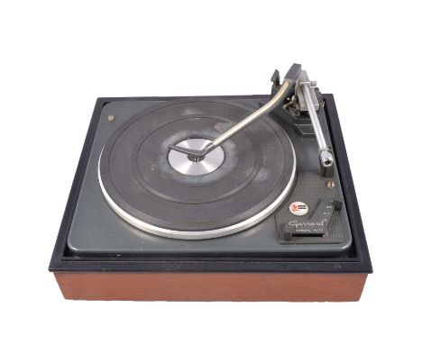 Garrard AT60 Turntable, Missing Cartridge (Needle), and a Garrard SP 25 MKI IV Turntable - spares and repairs.Qty: 2