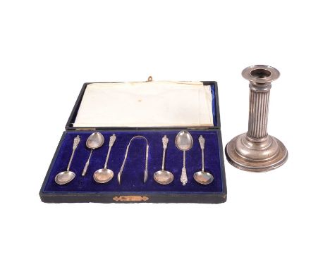 Set of six silver Apostle spoons and tongs, William Devenport, Birmingham 1903, cased, 1.5ozt, one spoon damaged, and a silve
