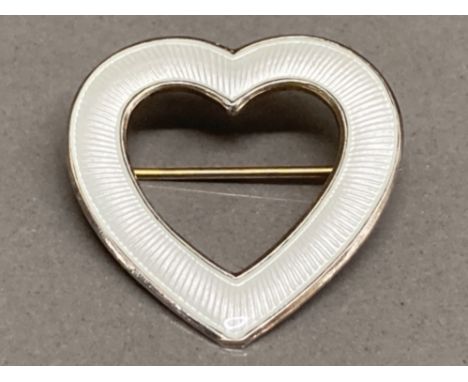 Unusual Askel Holmsen sterling silver and white enamel heart brooch 4.9g gross