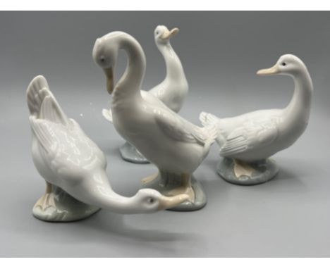 Nao by Lladro geese x4 in good condition