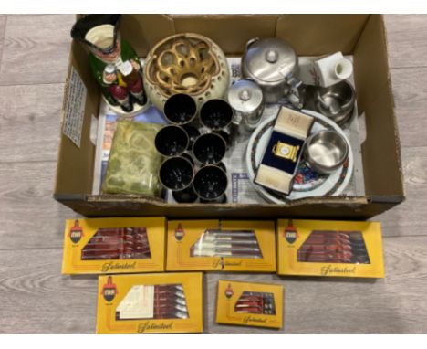 Box of miscellaneous items to include onyx jewellery box, Crown Devon musical toby jug, metal old hall tea service, miniature