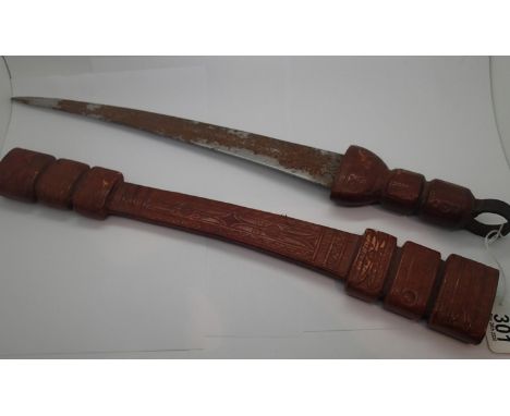 19th century Persian leather handled dagger and scabbard, L: 51 cm, blade L: 35 cm. P&amp;P Group 2 (£18+VAT for the first lo