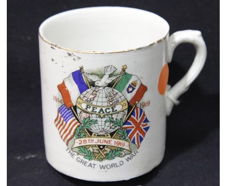 Ceramic mug for the end of WWI 'The Great World War' with the date 28 June 1919. P&amp;P Group 1 (£14+VAT for the first lot a