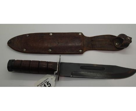 Wooden handled sheath knife in leather scabbard L: 30 cm, blade L: 19 cm. P&amp;P Group 2 (£18+VAT for the first lot and £2+V