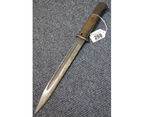 WWII German style K98 bayonet lacking scabbard, numbered 5962 and 4ASW to blade, L: 39 cm, blade L: 26 cm. P&amp;P Group 2 (£