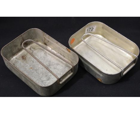 WWII style pair of stacking aluminium mess tins, marked MB-2-41. P&amp;P Group 1 (£14+VAT for the first lot and £1+VAT for su
