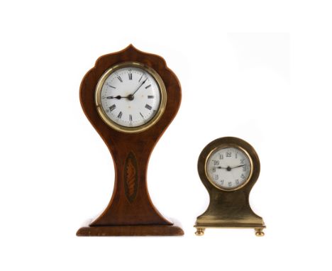 EDWARDIAN MAHOGANY MANTEL CLOCK, with one train movement, the white enamel dial with Arabic and Roman numerals, the waisted b