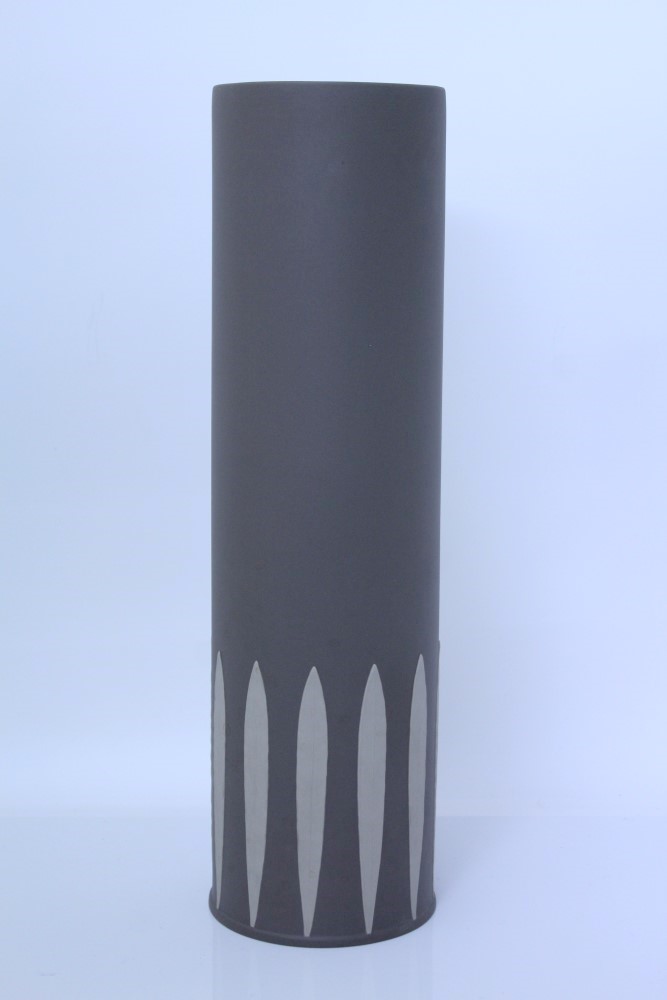 Large Wedgwood Limited Edition Cylinder Leaf Vase By Kelly Hoppen