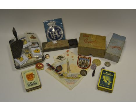 Ephemera - RAC badge; a Dutch silver cake slice; mini draughts; playing cards; Penguin lapel badges;  etc 