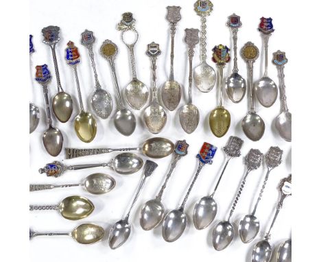 Various silver and plated souvenir spoons, mostly of Hastings and St Leonards, some with enamelled handles, 9.6oz weighableAl