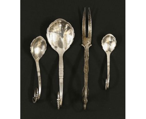 'Ornamental',for Georg Jensen, three silver No. 41 spoons, anda No. 141 fork (4)