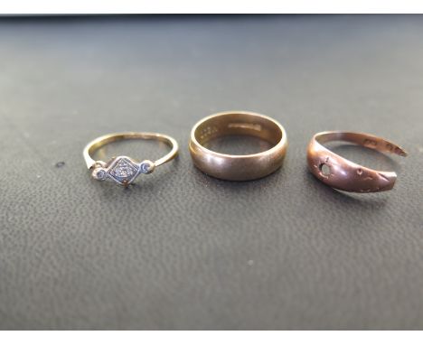 A 9ct gold band ring - Hallmarked Birmingham - Ring size O - Weight approx 4.1gms - A damaged diamond dress ring - Stamped 18