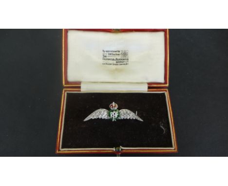 A 15ct gold and platinum RAF Sweetheart brooch - enamel to top of crown damaged