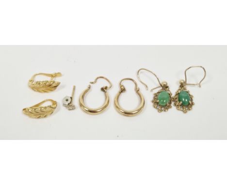 Pair of 9ct yellow gold loop earrings, 1.3cm diameter, pair of 18ct yellow gold earrings in the form of leaves, 1.4cm long, p