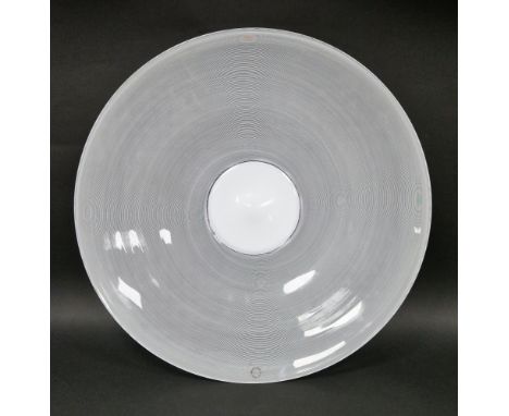 Large Venini glass incalmo charger after a design by Tapio Wirkkala, of circular form with white filigrana border and centre 