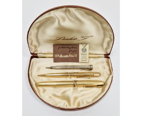 Sterling silver ' Eversharp ' propelling pencil, London 1947, with engine turned decoration together with a boxed set of Park