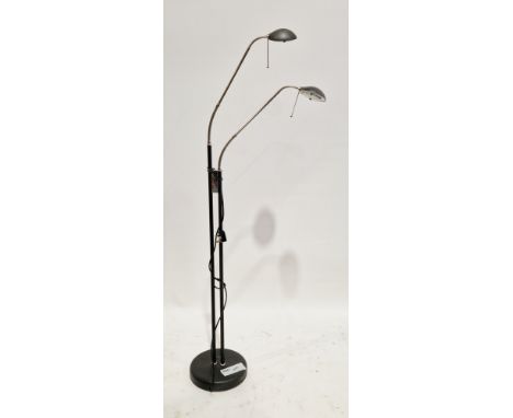 Contemporary Italian two-branch reading floor lamp, each branch with adjustable goose neck, on a black finish base, 155cm hig