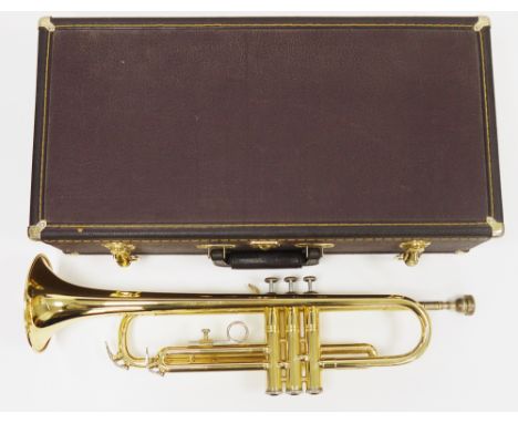 Vincent Bark International Ltd &nbsp;&lsquo;Elkhart 300 series &lsquo; trumpet&nbsp;with a gilt brass finish, contained in a 