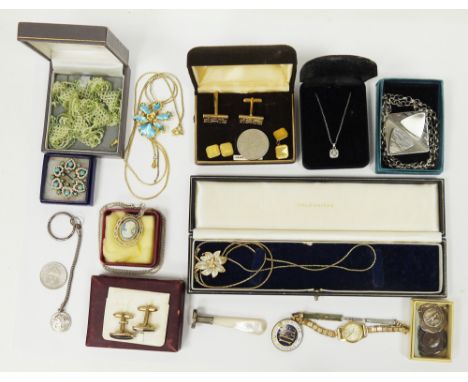 Mixed lot of costume jewellery and collectable items including necklaces, brooches, cufflinks, wristwatches, pens, compacts, 