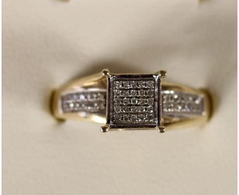 A 10K gold and diamond dress ring, 2.4gm, R. 