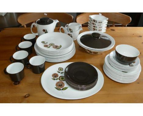 A Johnson Bros Ironstone Snowhite pattern part dinner and tea service and other assorted mid 20th Century tea &amp; dinnerwar