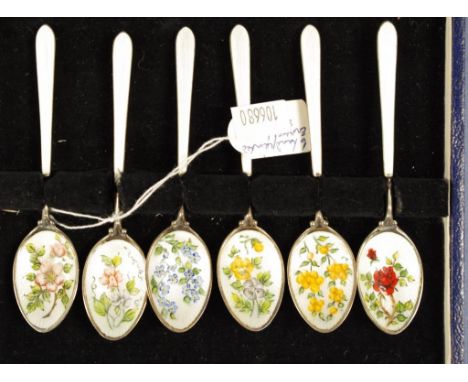 Boxed set six Elizabeth II silver enamel teaspoons Birmingham 1967, makers Cohen & Charles. Hand painted floral enamel decora