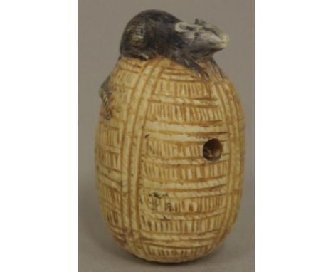 Antique Japanese rat on saki barrel ivory netsuke C1920. May not be exported without CITES documentation. H5cms approx.