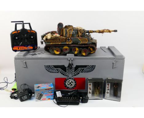 Unmarked Maker - Torro - A 1:16 scale battery powered metal radio controlled WW2 German Tiger Tank. The impressive model is u