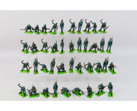 Britains Deetail - An unboxed collection of approximately 40 Britains Deetail German Infantry figures in a variety of poses. 