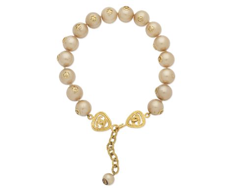 Victoire de Castellane for Chanel: a Large Simulated Pearl Choker NecklaceCollection 28, Spring/Summer 1992Large round simula