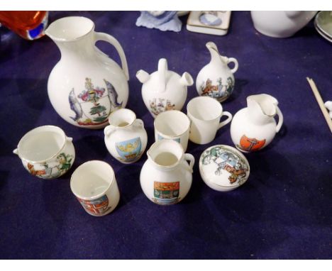 Small quantity of Goss crested ware. Not available for in-house P&amp;P 