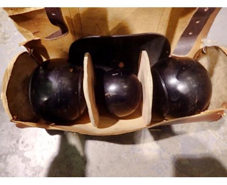 Set of vintage bowls. Not available for in-house P&amp;P 
