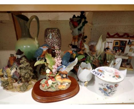 Mixed ceramic and resin items. Not available for in-house P&amp;P 