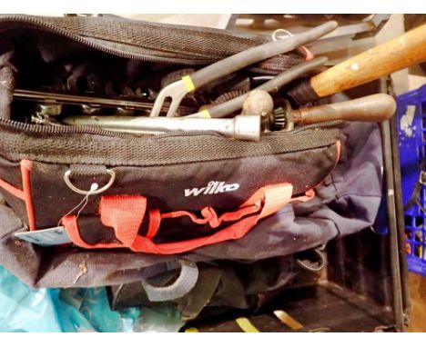 Quantity of mixed tools mainly sockets. Not available for in-house P&amp;P 